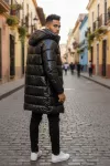 Geaca barbati de iarna, lunga, neagra lucioasa 5132